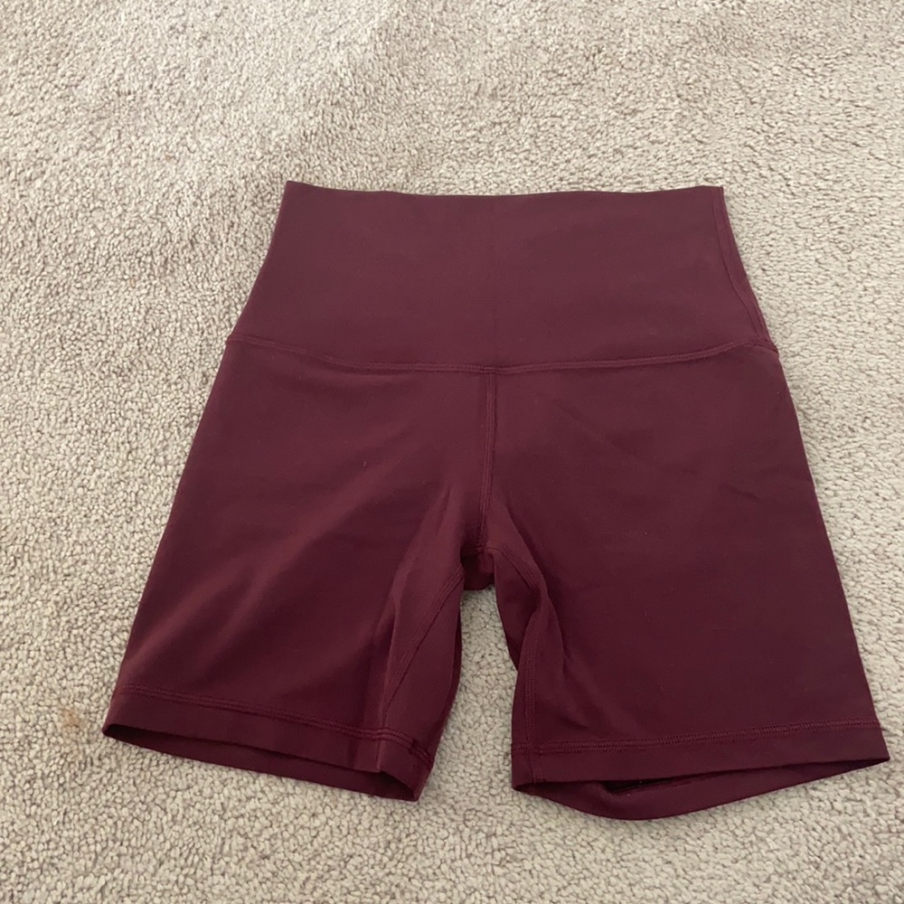 Lululemon 6” align shorts